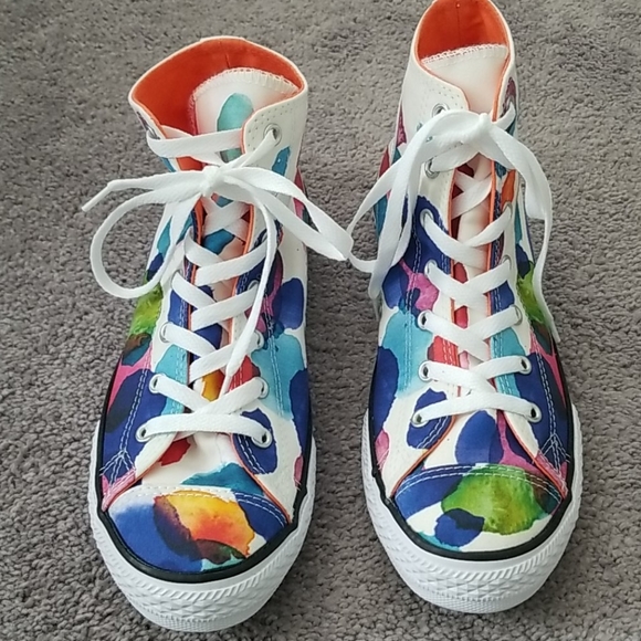 multiple color converse